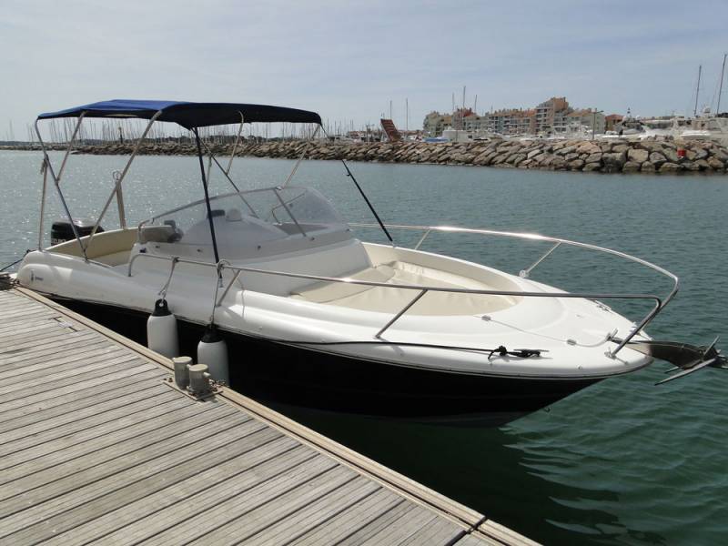 Location bateau Hyères