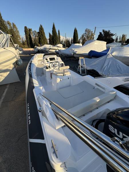 Location bateau de 7 m avec permis Hyères