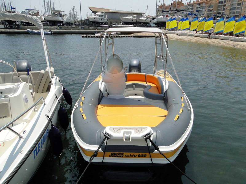 location bateau avec matelas pour bronzer a hyeres giens