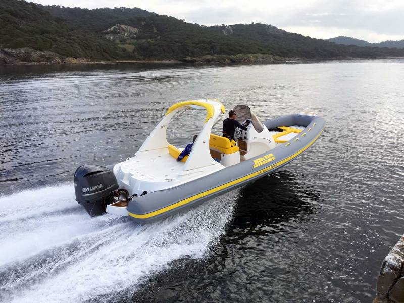 louer un bateau pour le week-end sur la presqu'ile de Giens à Hyères